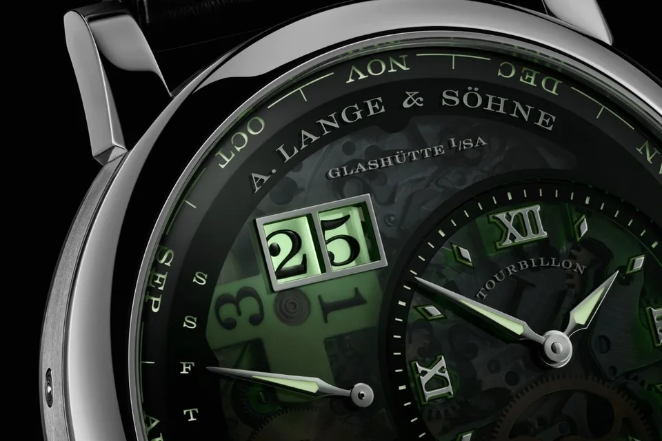 a-lange-et-sohne-illumine-le-salon-watches-and-wonders-2026/carousel-4.jpg