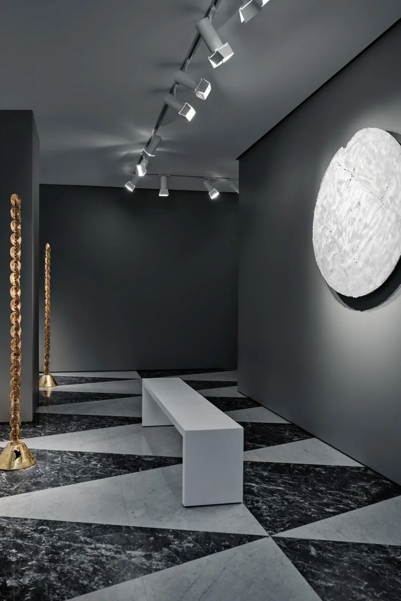 Acne Paper Palais Royal présente « A Measure of the Moon » de Nifemi Marcus-Bello