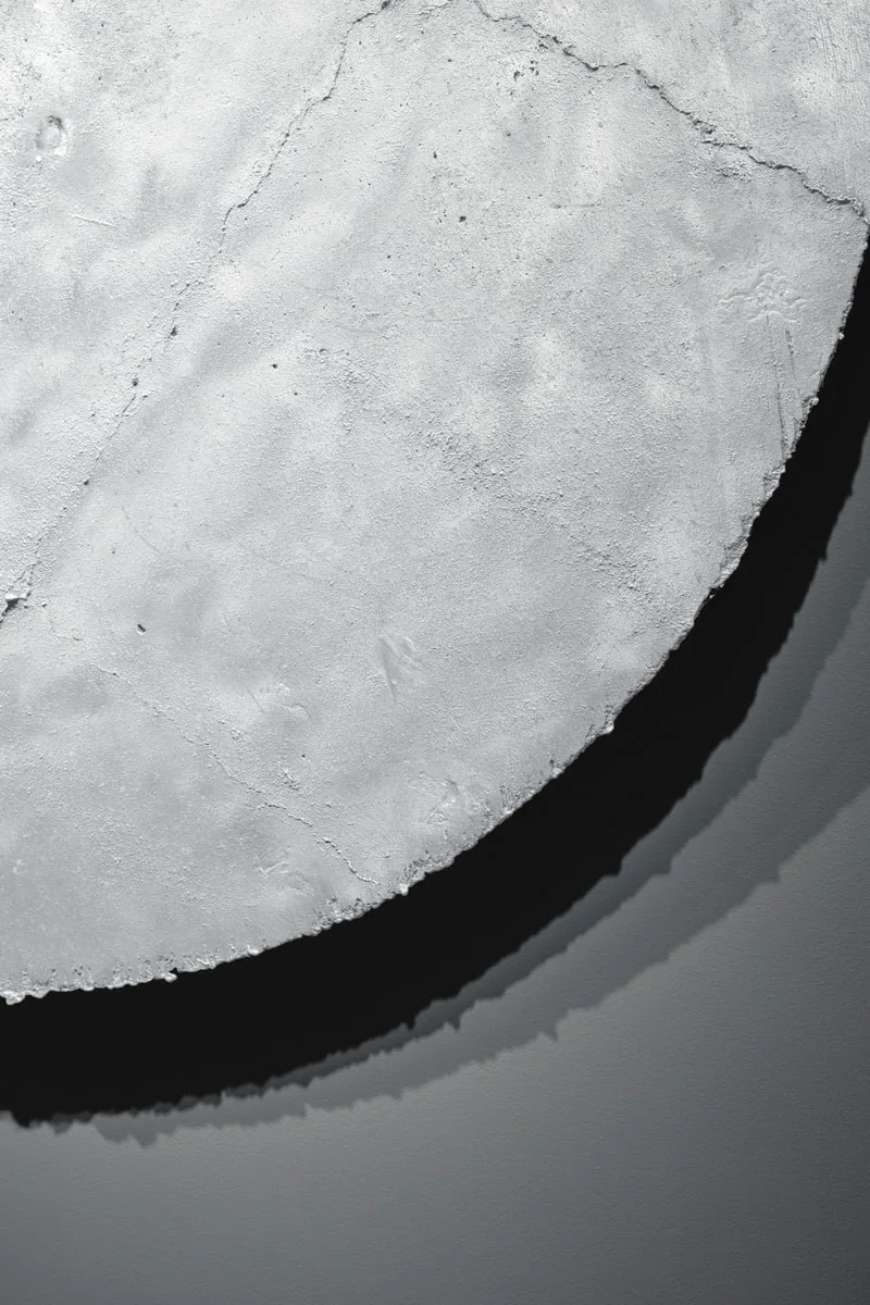 Acne Paper Palais Royal présente « A Measure of the Moon » de Nifemi Marcus-Bello