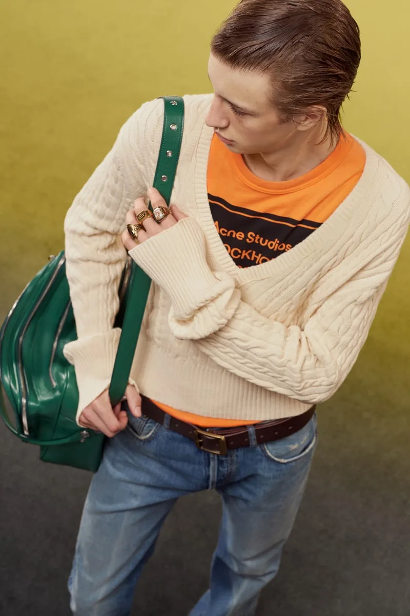 acne-studios-la-revolution-des-codes-vestimentaires/carousel-7.jpg