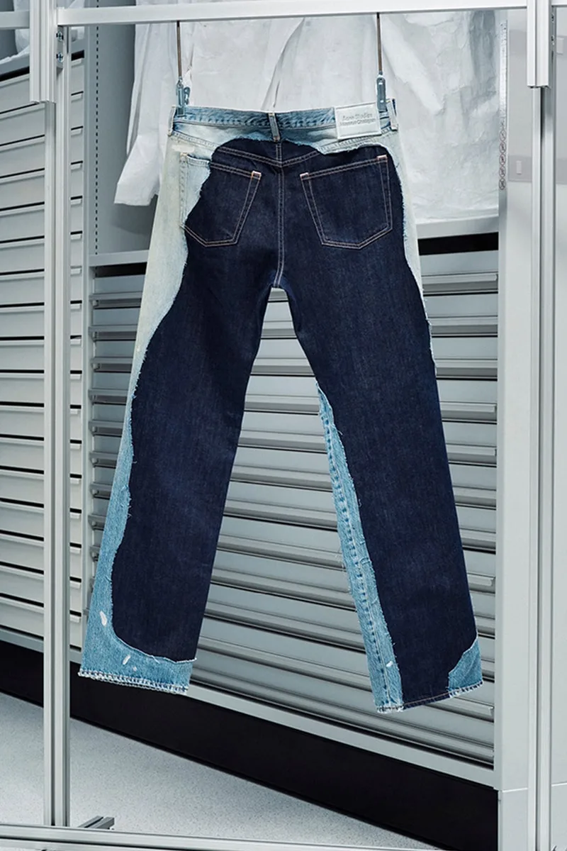 acne-studios-x-chalayan-une-capsule-nostalgique-et-audacieuse/carousel-5.jpg