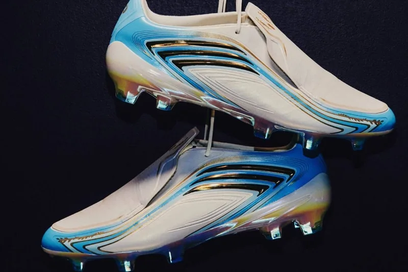 adidas-la-tunique-dadieu-de-messi-en-sol-de-mayo/carousel-10.jpg