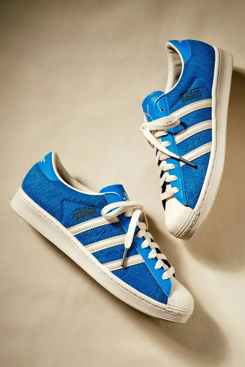 Collaboration Liberaiders x adidas Originals Superstar bleue en poil de poney : sortie SOULGOODS