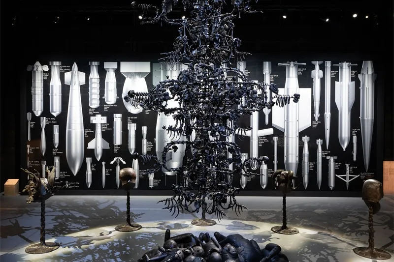 ai-weiwei-performance-de-24-heures-sur-sa-detention/carousel-6.jpg