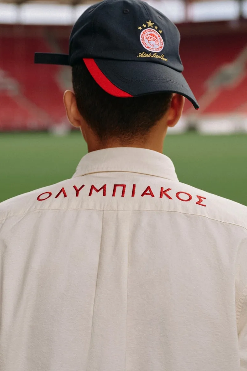 Aimé Leon Dore et l’Olympiacos F.C. se retrouvent pour une deuxième collection collaborative