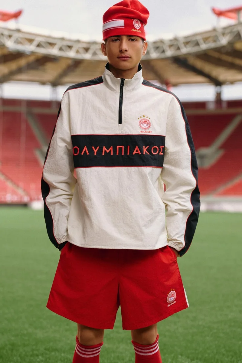 Aimé Leon Dore et l’Olympiacos F.C. se retrouvent pour une deuxième collection collaborative