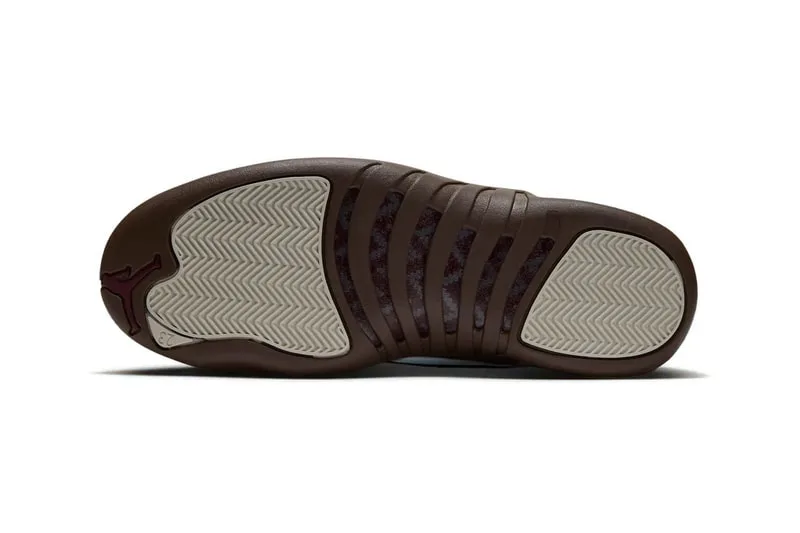 air-jordan-12-fireside-une-chaleur-automnale/carousel-6.jpg