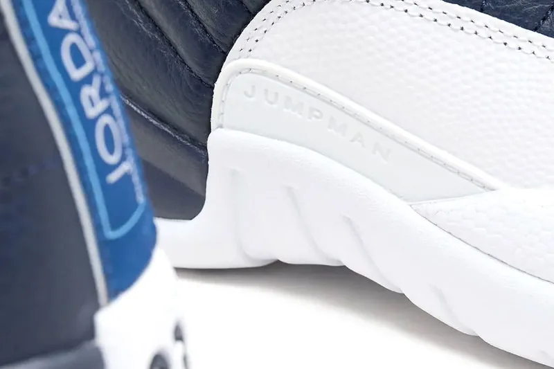 air-jordan-12-obsidian-licone-revient-en-2027/carousel-6.jpg