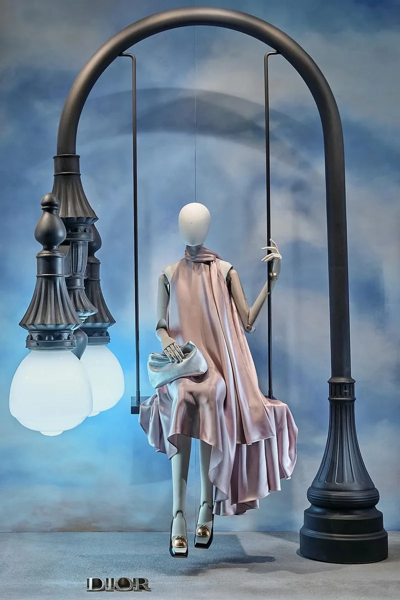 alex-chinneck-des-sculptures-dior-a-couper-le-souffle/carousel-6.jpg