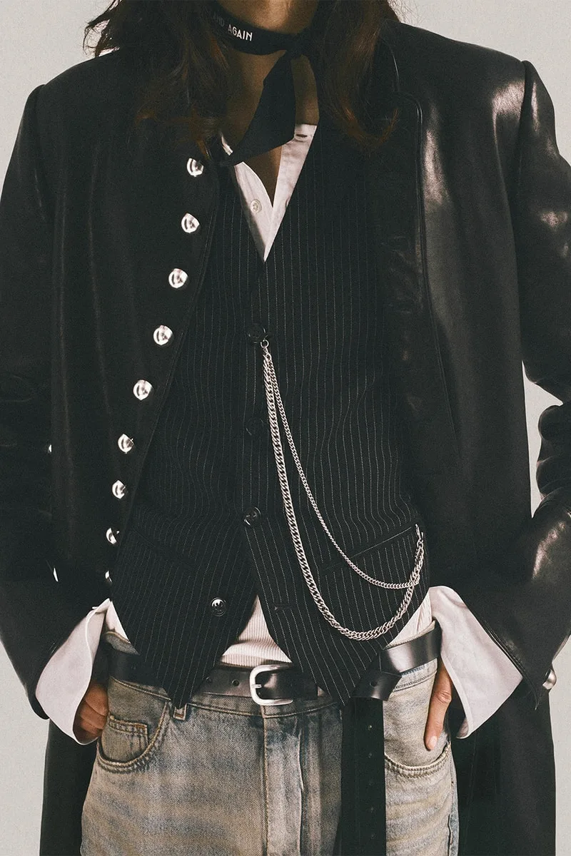 ann-demeulemeester-douceur-edouardienne-et-workwear-structure/carousel-13.jpg