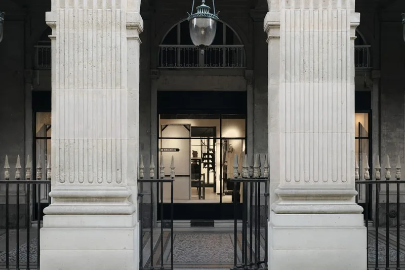 ann-demeulemeester-nouveau-flagship-a-paris/carousel-1.jpg