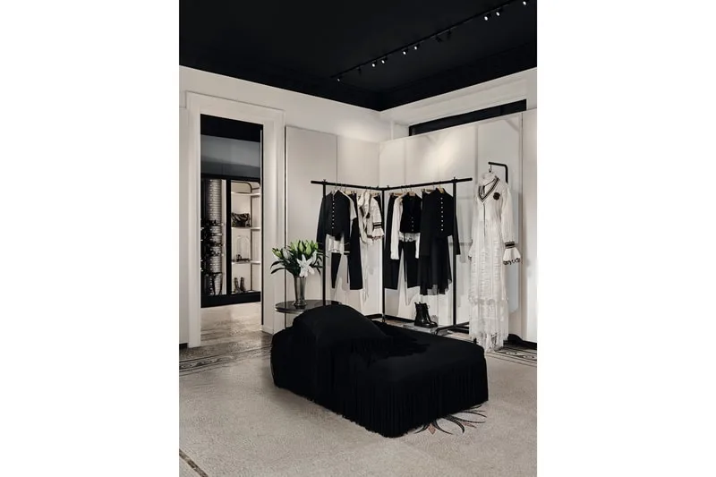 ann-demeulemeester-nouveau-flagship-a-paris/carousel-5.jpg
