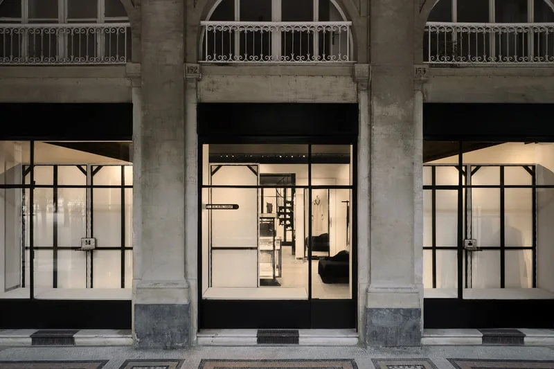 ann-demeulemeester-nouveau-flagship-a-paris/carousel-9.jpg