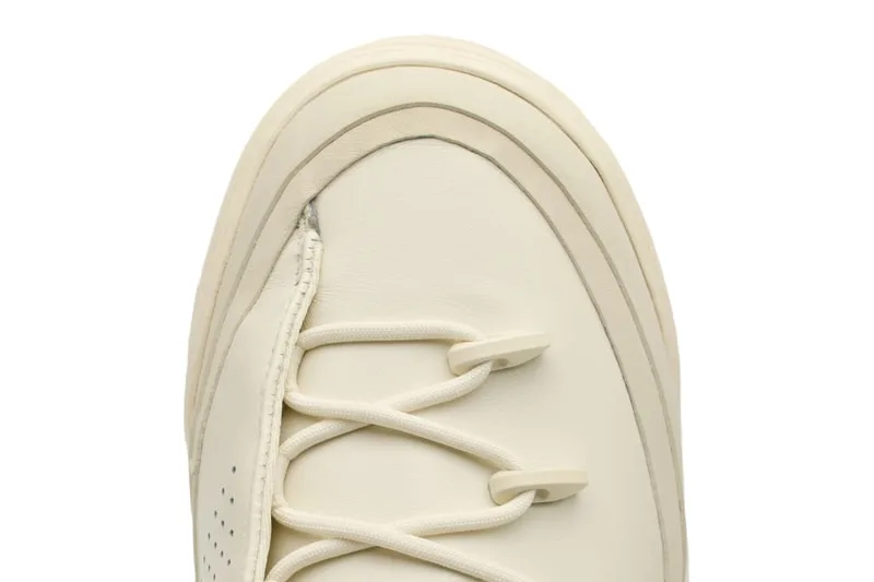 arte-antwerp-x-adidas-la-gsg9-en-mode-tonal/carousel-8.jpg