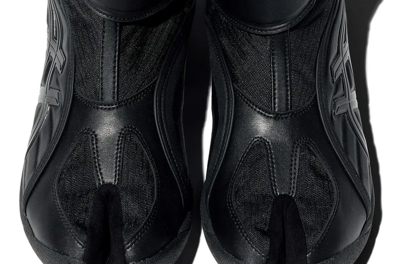 Bottes ASICS ILARGI FF obsidian black de Kiko Kostadinov, images officielles