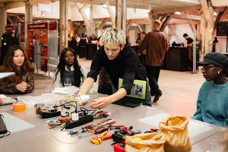 Sommet Slow Tech de Back Market à Paris : smartphones reconditionnés et consommation responsable