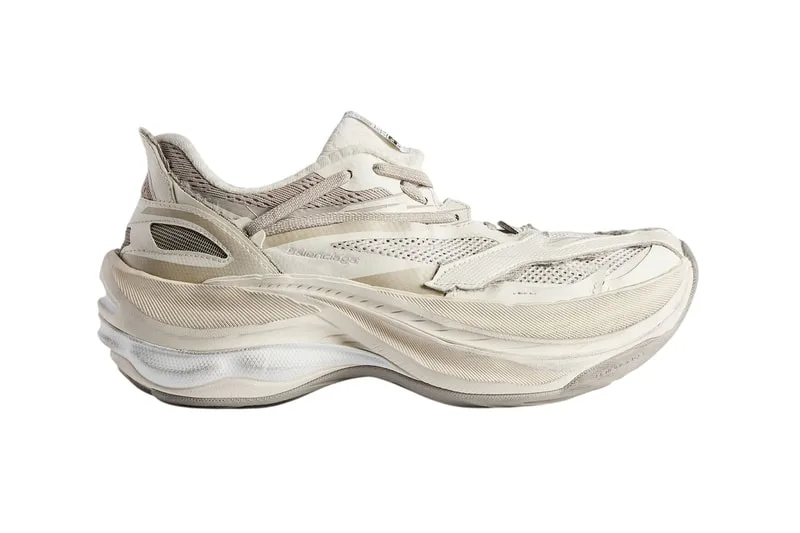 balenciaga-jet-sneaker-une-revolution-coloree/carousel-7.jpg