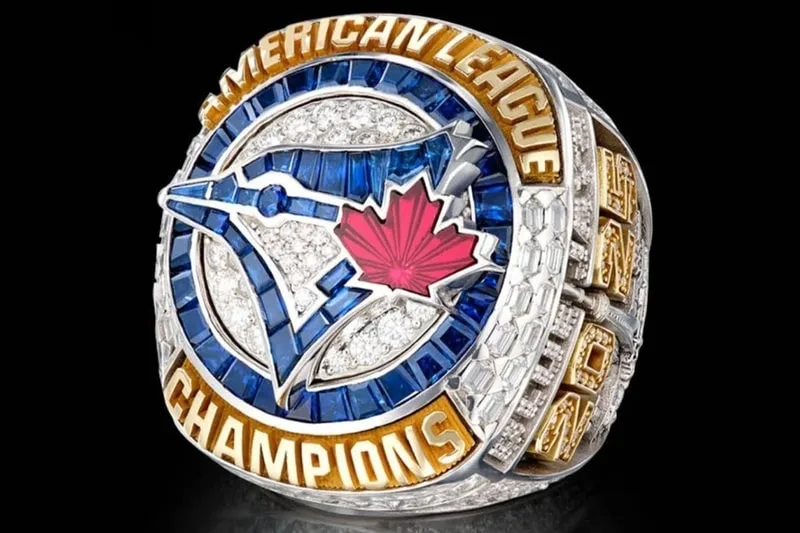blue-jays-des-bagues-alcs-2025-qui-font-debat/carousel-1.jpg