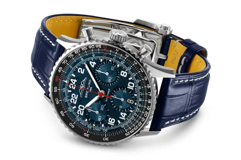 breitling-devoile-le-chronographe-navitimer-cosmonaute-pour-artemis-ii/carousel-3.jpg