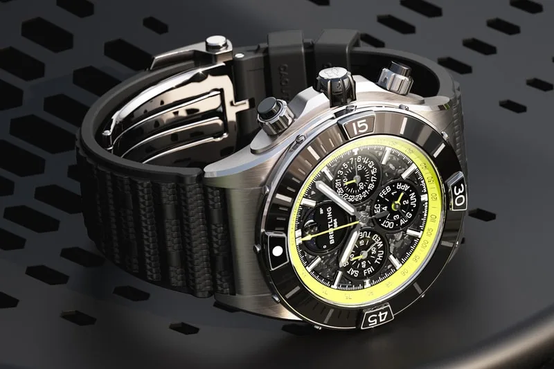 breitling-et-aston-martin-le-luxe-sur-mesure-valhalla/carousel-2.jpg