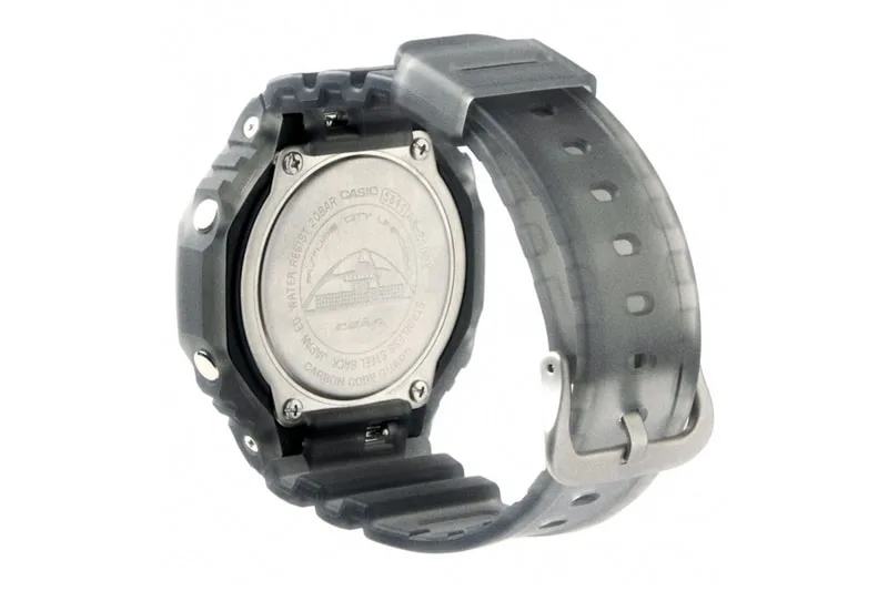 c2h4-g-shock-une-montre-ga-2100-futuriste/carousel-6.jpg