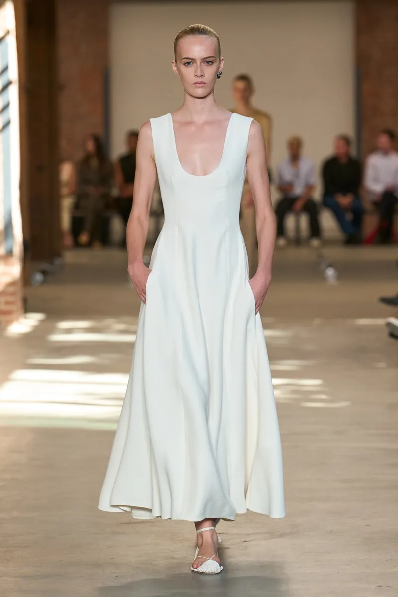 calvin-klein-lamerican-minimalism-reinvente/carousel-7.jpg
