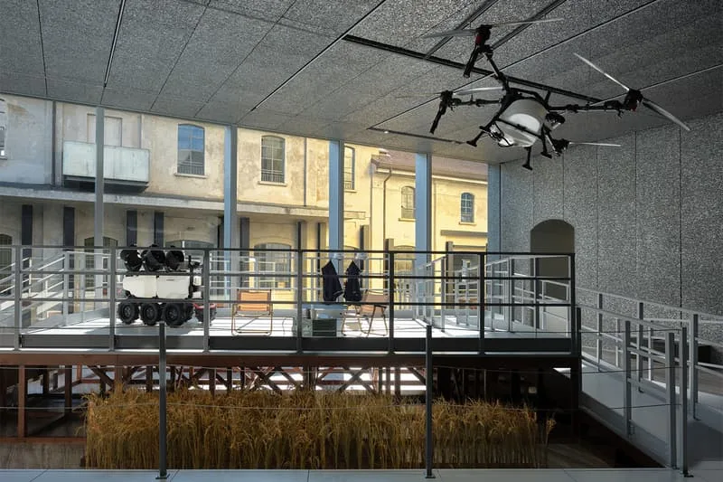 cao-fei-et-la-revolution-agricole-chez-fondazione-prada/carousel-2.jpg