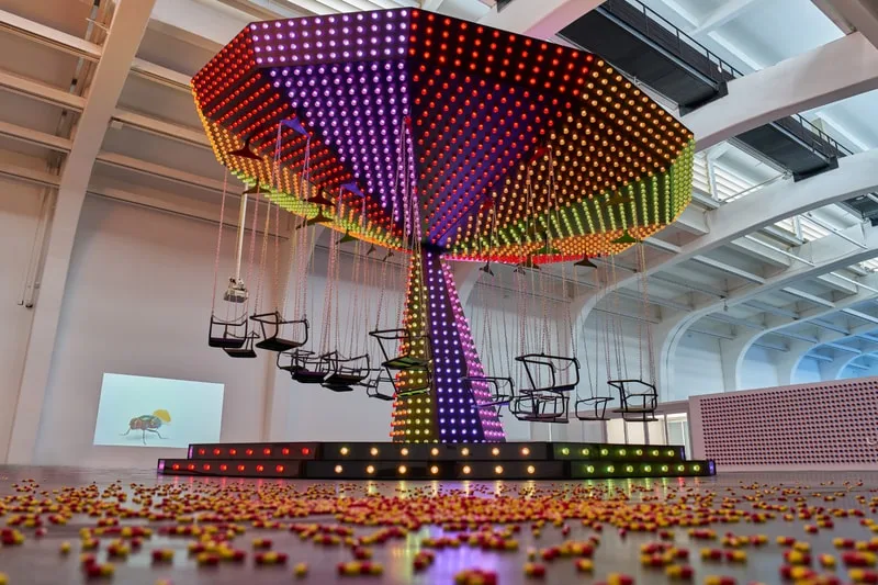 carsten-holler-lexperience-immersive-a-ucca-pekin/carousel-1.jpg
