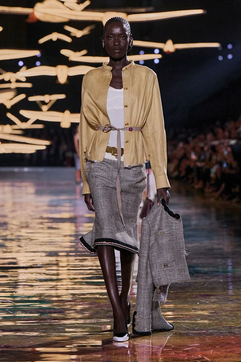 chanel-ss27-un-vent-de-liberte-par-matthieu-blazy/carousel-13.jpg