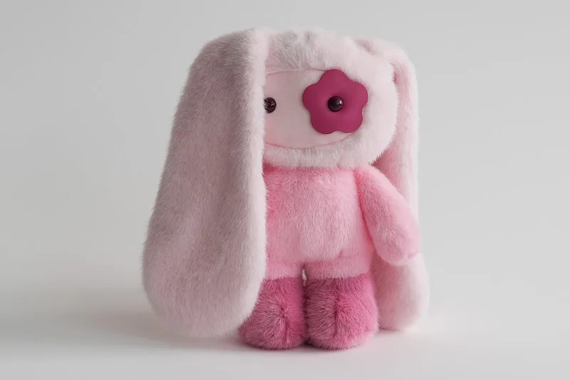 CJ Hendry Juju Mega : premières ventes en ligne et infos sur le pop-up à Hong Kong