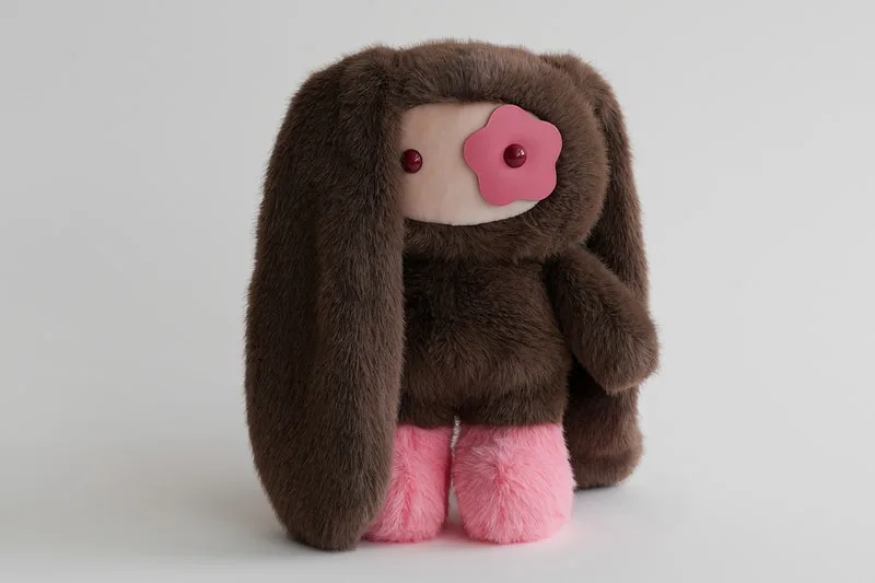 CJ Hendry Juju Mega : premières ventes en ligne et infos sur le pop-up à Hong Kong