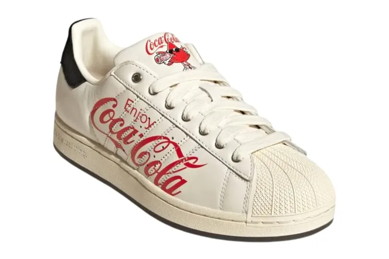 coca-cola-x-adidas-les-superstar-ii-a-decouvrir/carousel-1.jpg