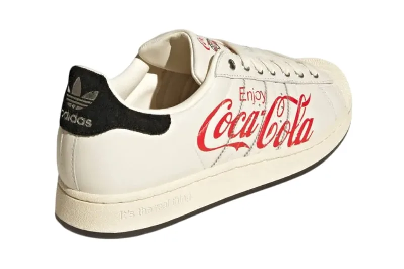 coca-cola-x-adidas-les-superstar-ii-a-decouvrir/carousel-3.jpg