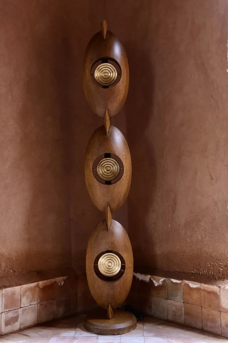 Informations sur la collection de lampes Gèlèdé de Salù Iwadi Studio