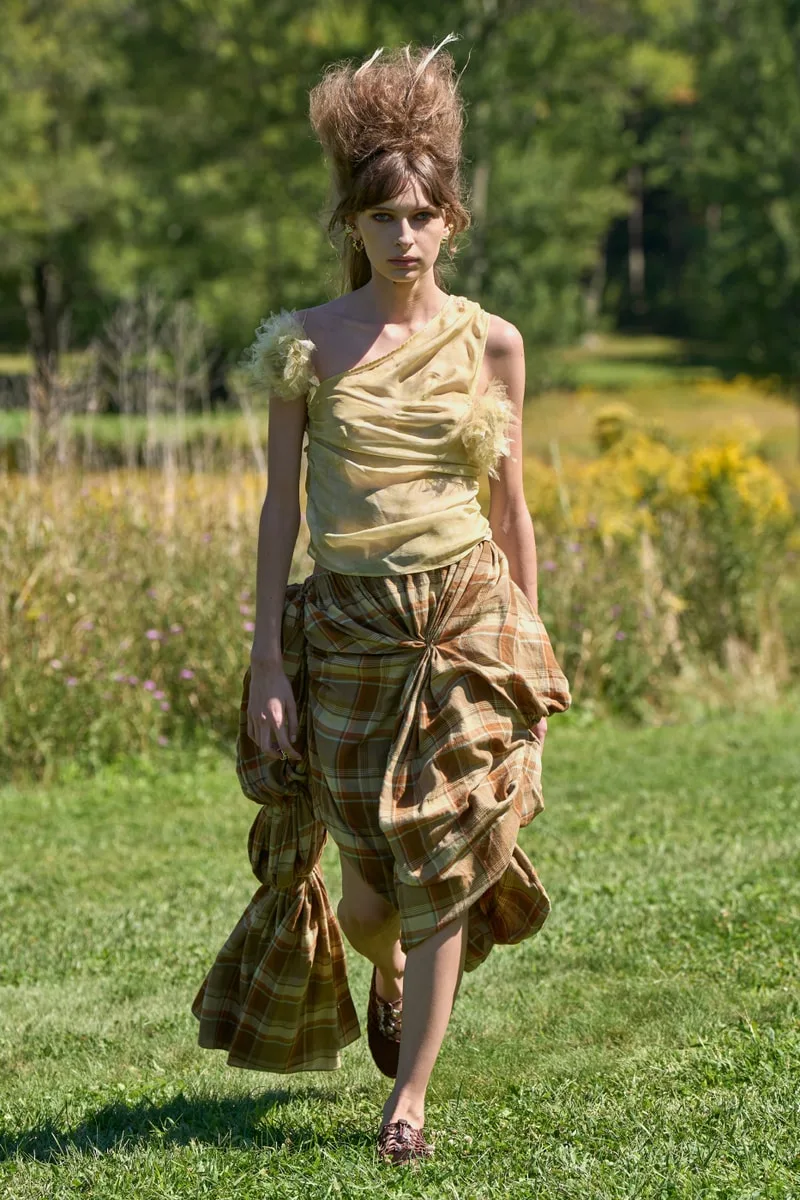 collina-strada-reinventer-la-mode-a-storm-king/carousel-13.jpg