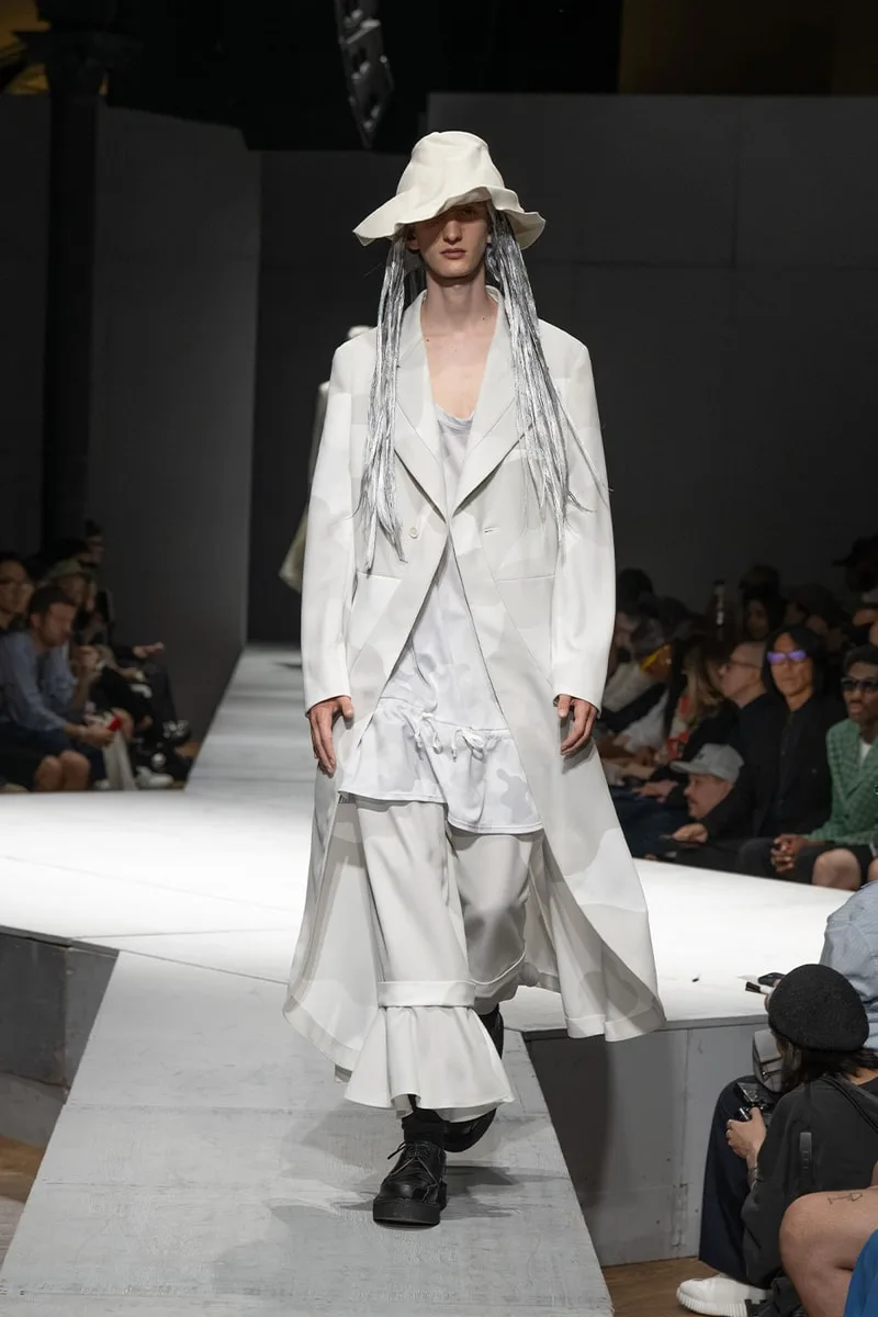 comme-des-garcons-une-vision-liberee-du-ss27/carousel-12.jpg