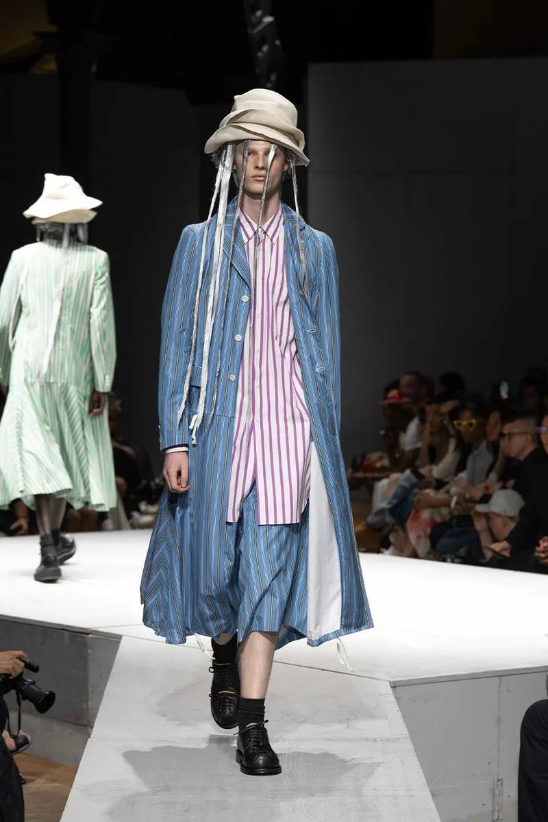 comme-des-garcons-une-vision-liberee-du-ss27/carousel-5.jpg