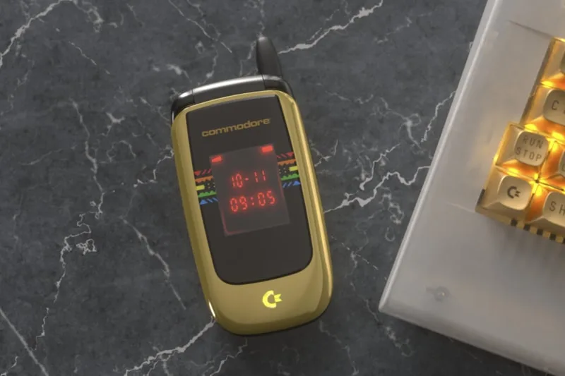 commodore-callback-8020-le-retour-du-flip-phone-anti-scroll/carousel-5.jpg