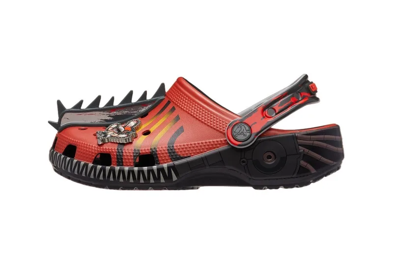 crocs-x-chainsaw-man-la-collab-qui-dechaine-les-passions/carousel-3.jpg