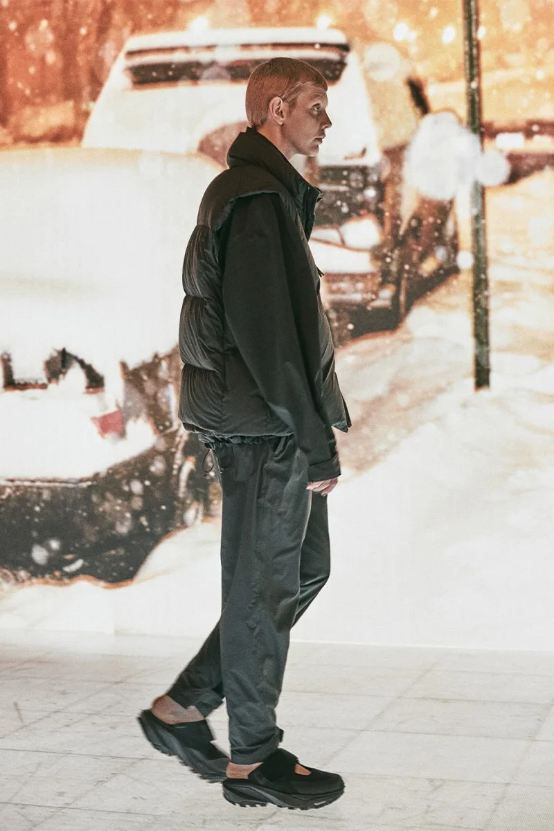 descente-x-nhoolywood-une-capsule-urbaine-elegante/carousel-7.jpg