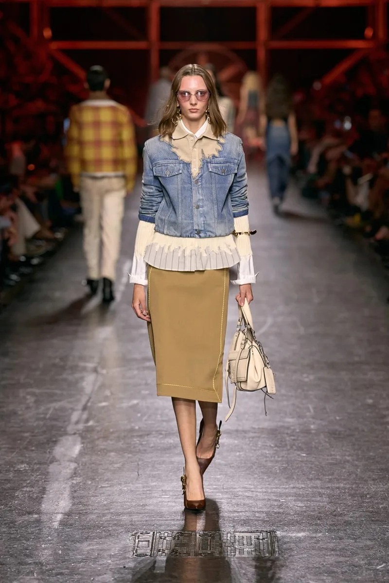 diesel-ss27-le-depart-flamboyant-de-glenn-martens/carousel-11.jpg