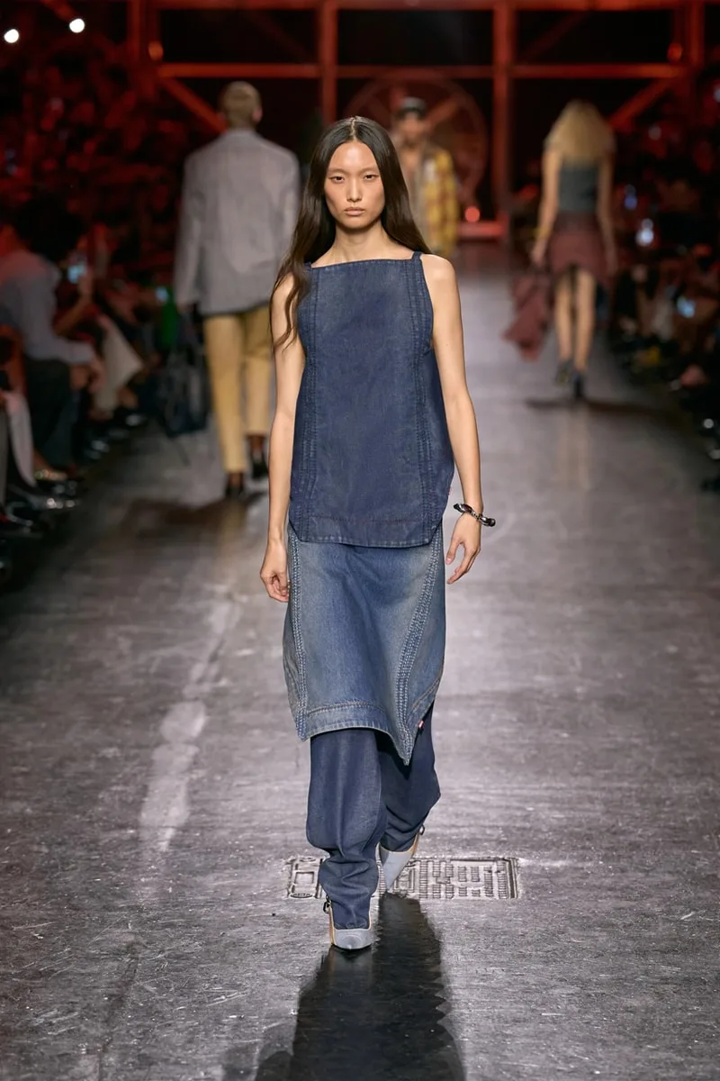 diesel-ss27-le-depart-flamboyant-de-glenn-martens/carousel-9.jpg