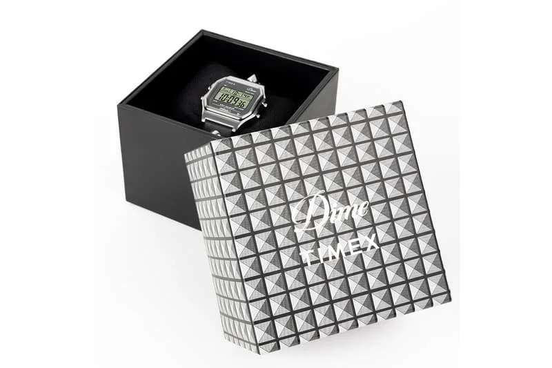 dime-et-timex-un-relooking-punk-pour-la-t80/carousel-3.jpg