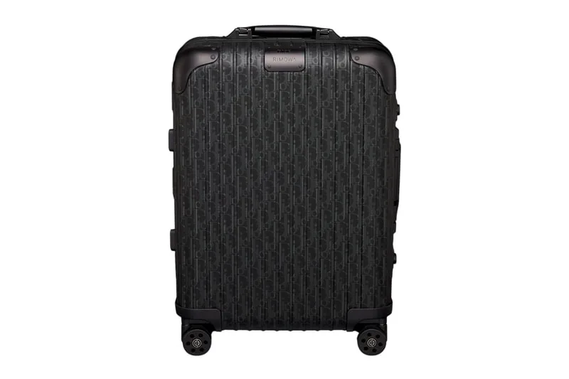 dior-x-rimowa-le-retour-du-carry-on-iconique/carousel-6.jpg