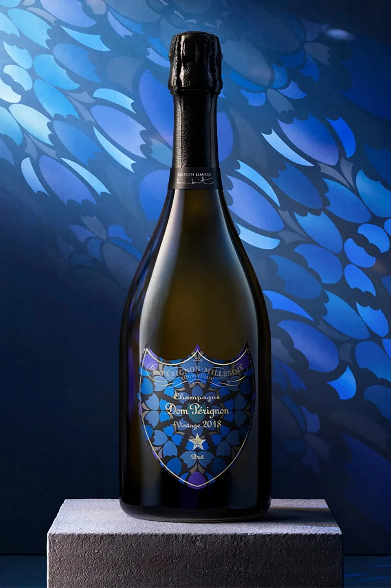 dom-perignon-damien-hirst-revisite-les-bouteilles/carousel-6.jpg