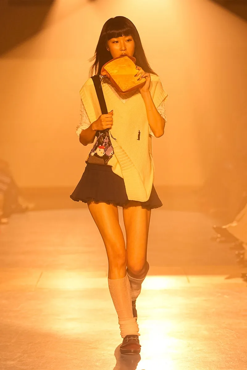doublet-ss27-lart-du-chaos-quotidien/carousel-1.jpg