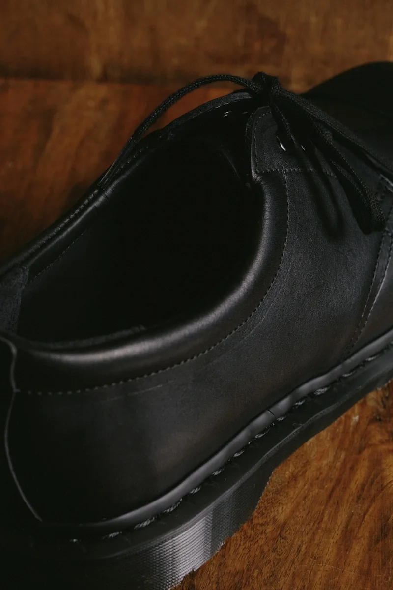 dr-martens-1461-collaboration-avec-mhl/carousel-7.jpg