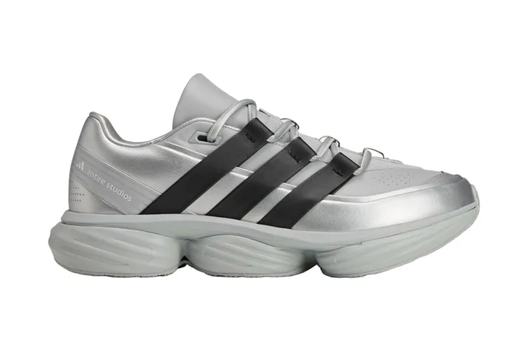 entire-studios-et-adidas-une-collection-continued-in-black-audacieuse/carousel-11.jpg