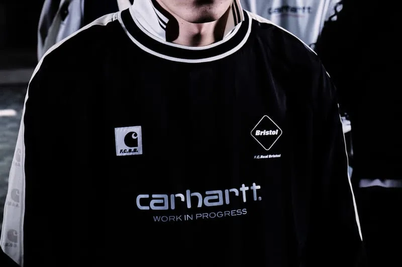 F.C. Real Bristol et Carhartt WIP dévoilent leur première capsule collaborative