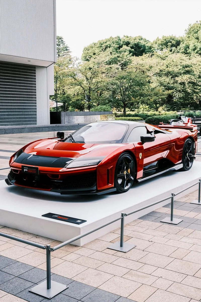 ferrari-festival-tokyo-17-voitures-en-exposition-unique/carousel-11.jpg